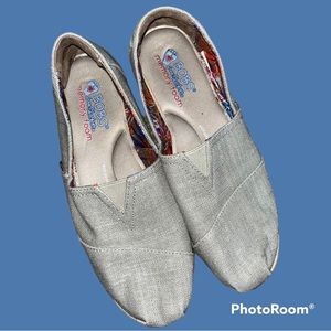 [Bobs] Gray sneakers